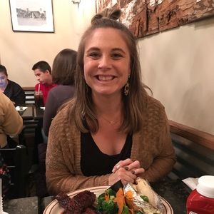 Meet your Posher, Christine